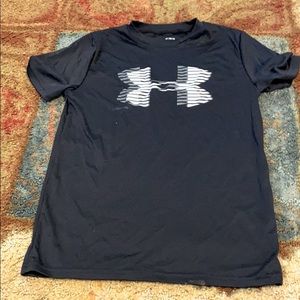 Kids Medium UnderArmour T-Shirt